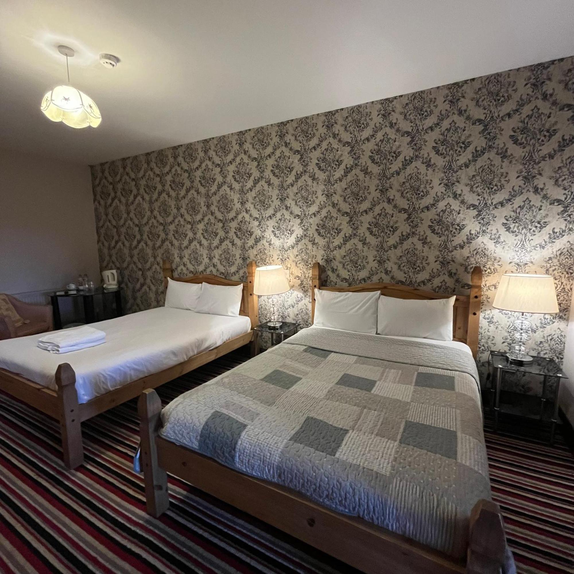 The Yeats County Inn Hotel Tubbercurry Bagian luar foto