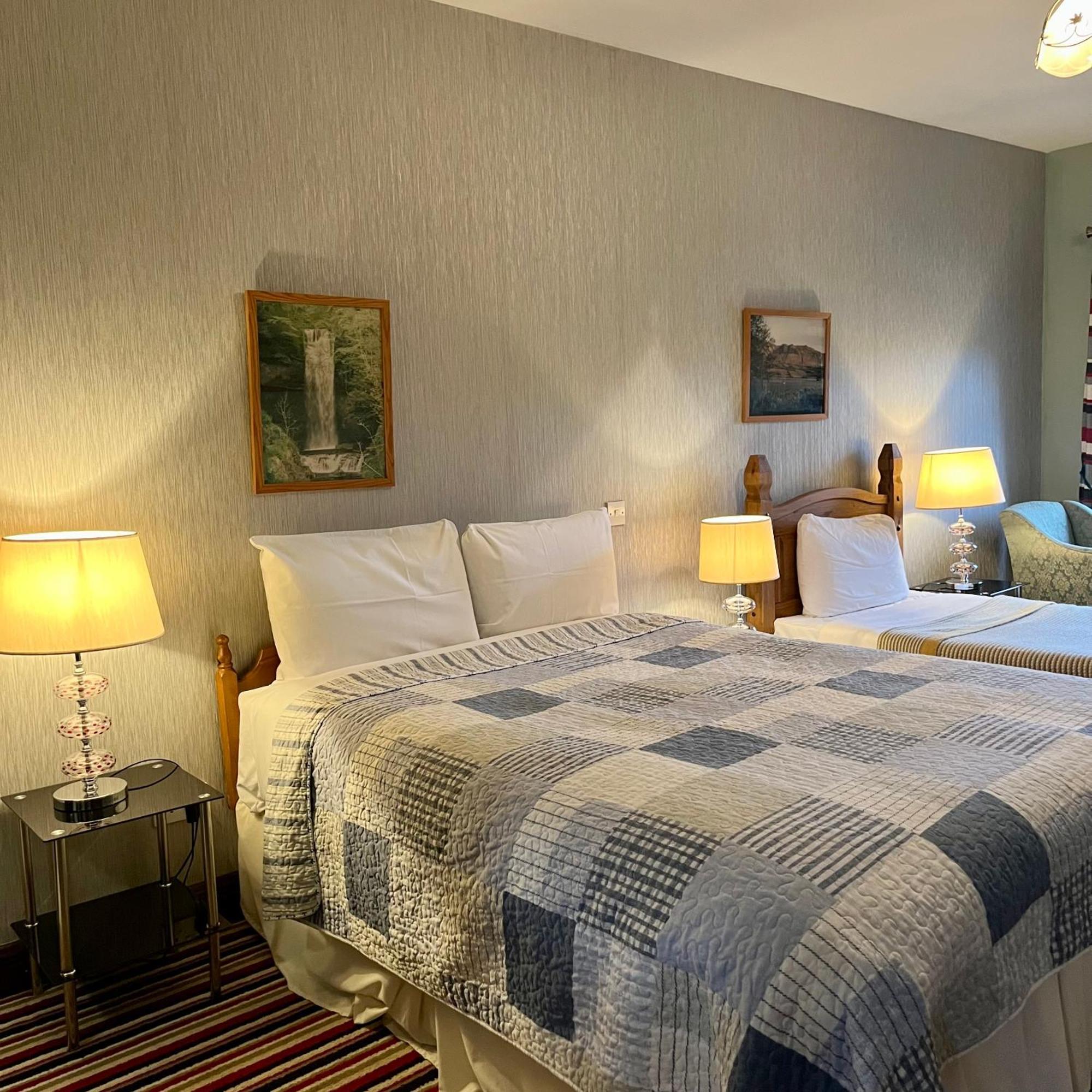 The Yeats County Inn Hotel Tubbercurry Bagian luar foto